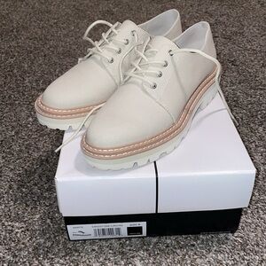 Stylish Cream Chunky Sole Oxfords